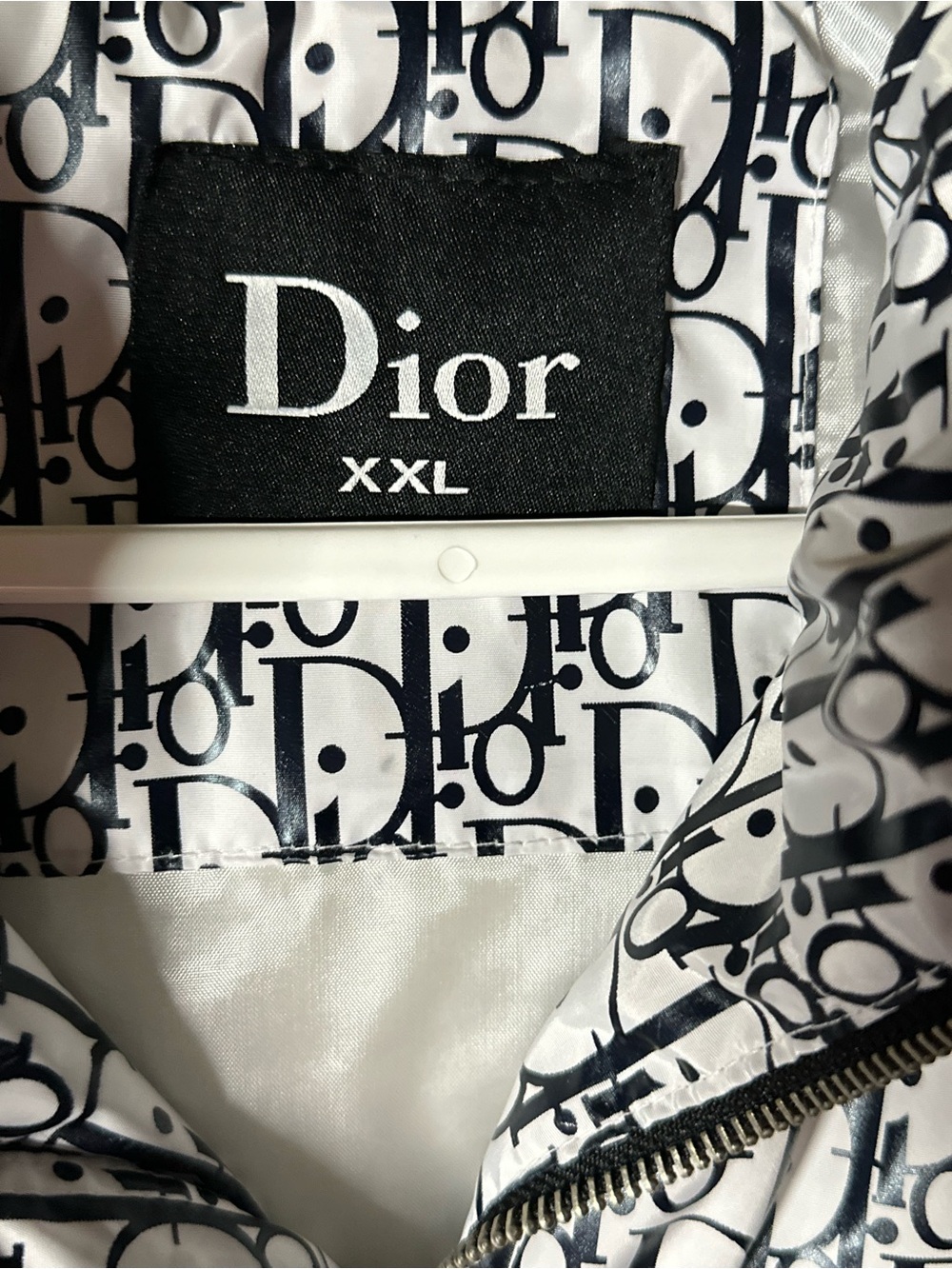 Designer Inspired Men’s White and Black Monogram Quilted Vest XXL NWOT - Picture 3 of 12